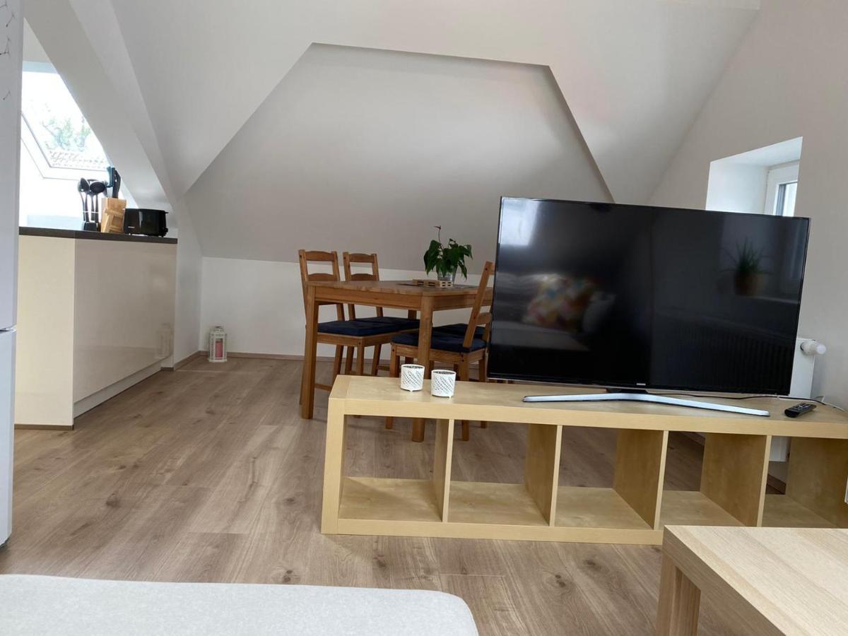 Helle 2 Zi. Wohnung Naehe Flughafen Muenchen Haimhausen  Eksteriør bilde
